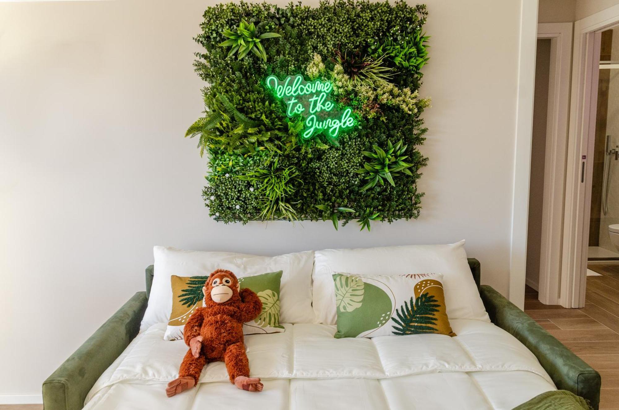 Apulialux Monkey'S Home. Ps5, Golf, Free Parking Bari Exterior photo